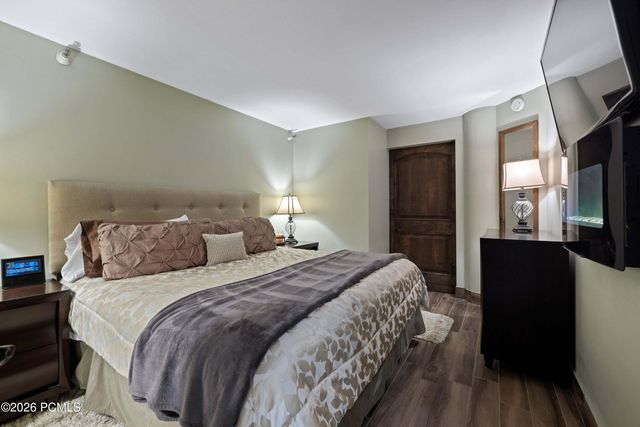 1485 Empire Avenue 202, Park City, UT 84060