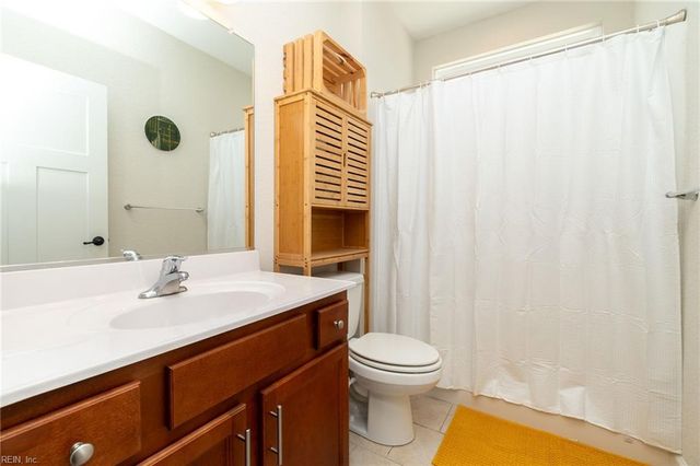 103 Ashbee CT, Moyock, NC 27958