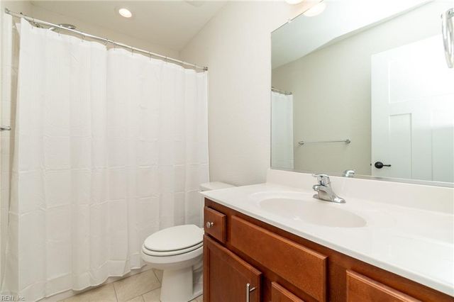 103 Ashbee CT, Moyock, NC 27958