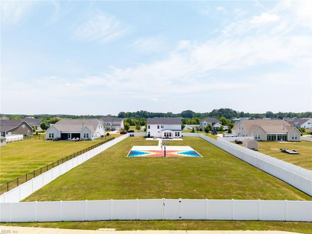 103 Ashbee CT, Moyock, NC 27958