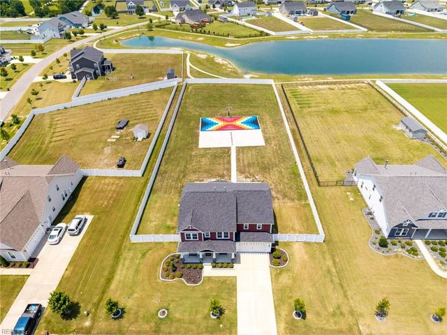 103 Ashbee CT, Moyock, NC 27958