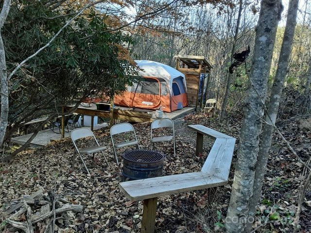 2200 Walnut Creek Road, Marshall, NC 28753