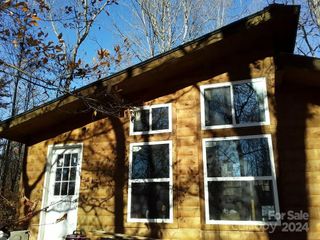 2200 Walnut Creek Road, Marshall, NC 28753