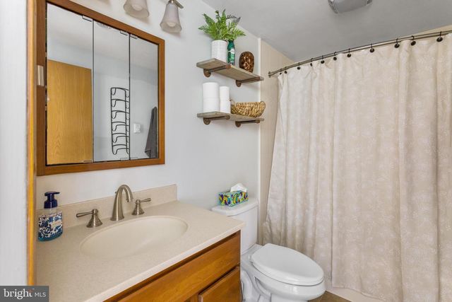 14 SHENANDOAH LN, Southampton, NJ 08088
