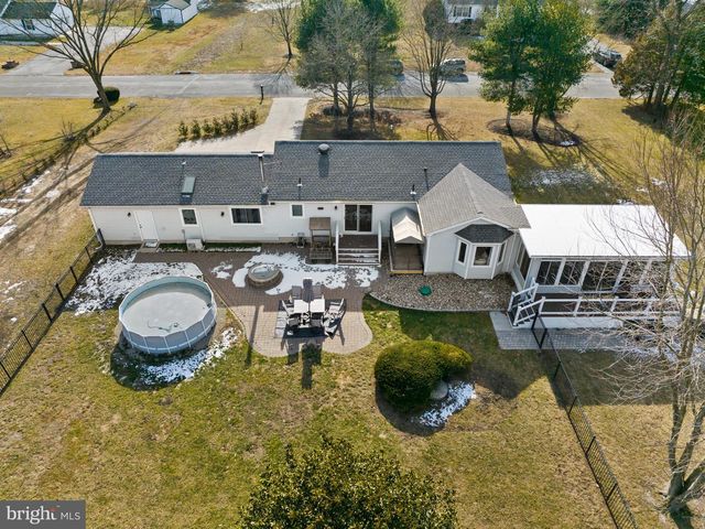 14 SHENANDOAH LN, Southampton, NJ 08088