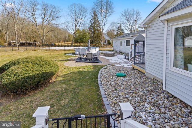 14 SHENANDOAH LN, Southampton, NJ 08088