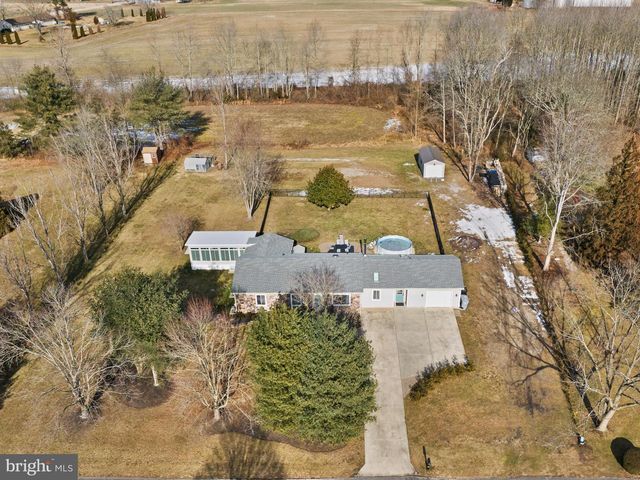 14 SHENANDOAH LN, Southampton, NJ 08088
