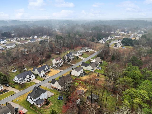 396 Olivia Lane, Soddy Daisy, TN 37379