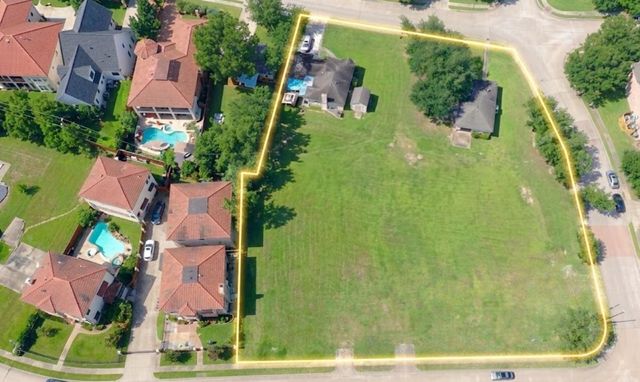 5514 Mcculloch Circle, Houston, TX 77056
