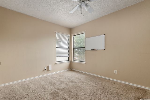 6007 LIMESTONE MILL DR, San Antonio, TX 78244