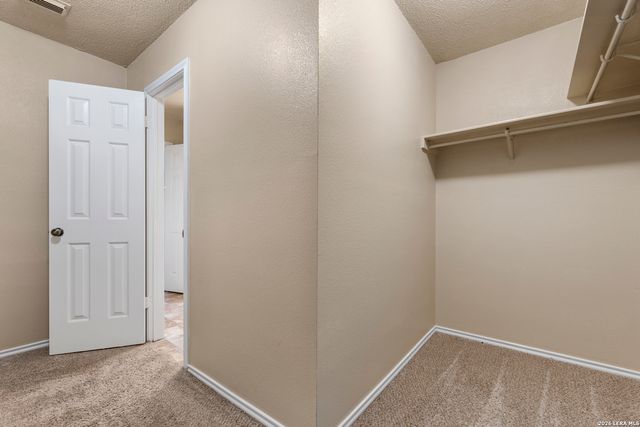 6007 LIMESTONE MILL DR, San Antonio, TX 78244