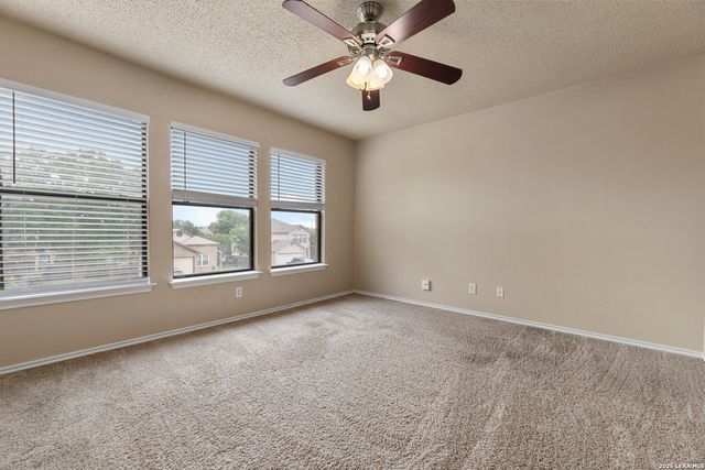 6007 LIMESTONE MILL DR, San Antonio, TX 78244