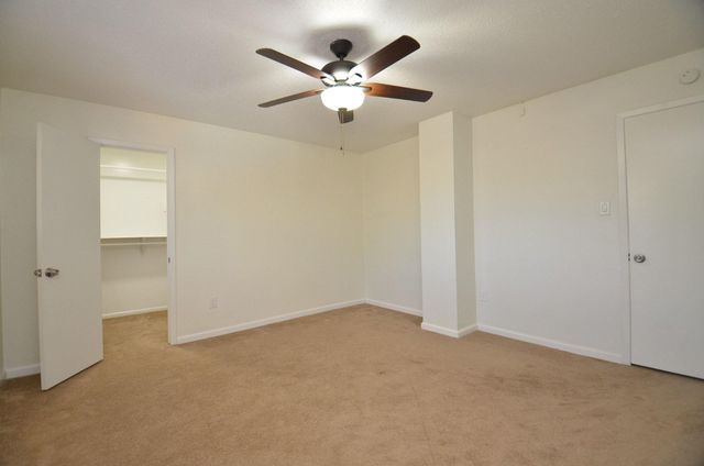 2711 Williamsburg Drive, Dickinson, TX 77539