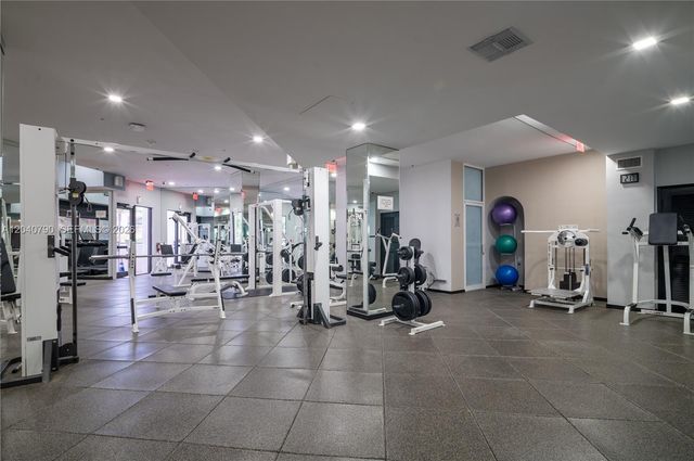 1581 Brickell Ave PH104, Miami, FL 33129