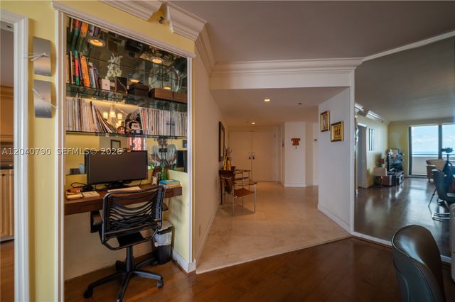1581 Brickell Ave PH104, Miami, FL 33129