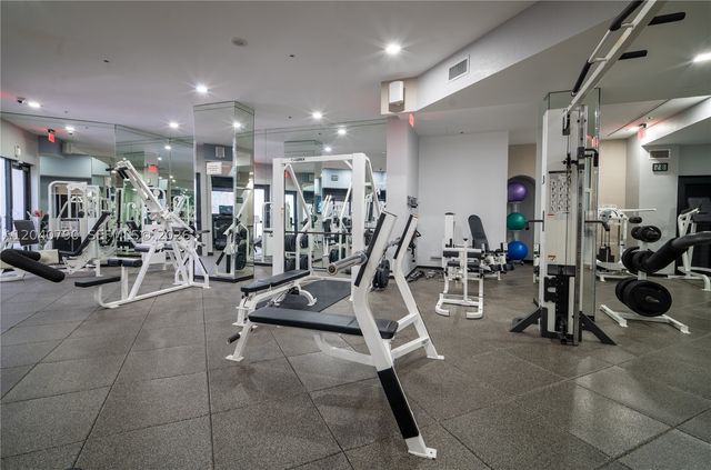 1581 Brickell Ave PH104, Miami, FL 33129