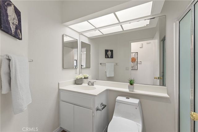 1015 Margarita D202, Corona, CA 92879