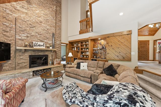 8573 Crail Court, Dublin, OH 43017