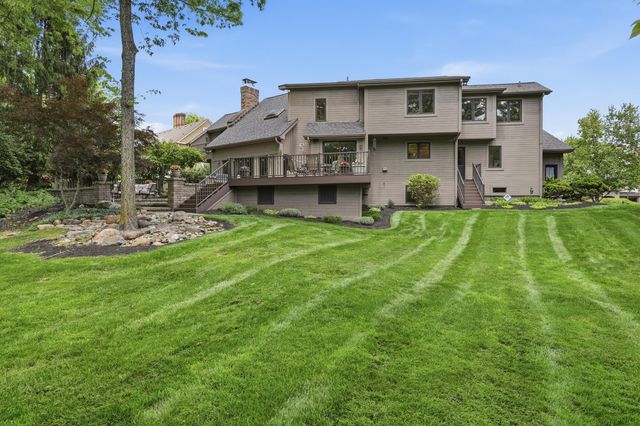8573 Crail Court, Dublin, OH 43017