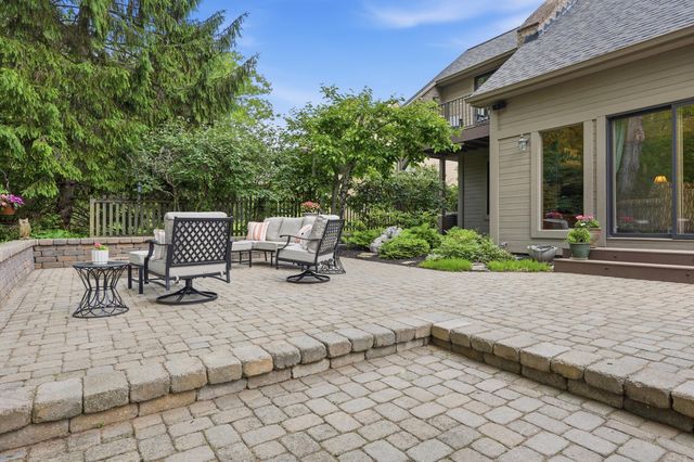 8573 Crail Court, Dublin, OH 43017