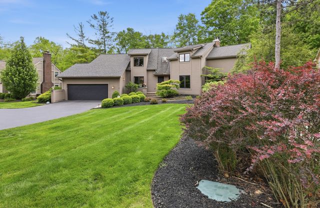 8573 Crail Court, Dublin, OH 43017