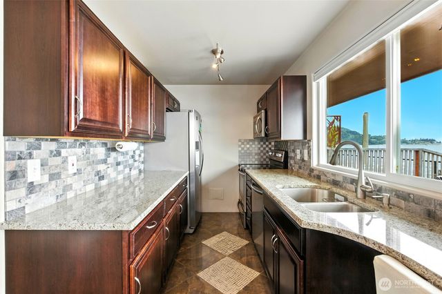 97 Utsalady Rd, Camano Island, WA 98282