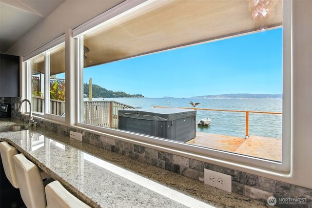 97 Utsalady Rd, Camano Island, WA 98282