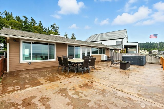 97 Utsalady Rd, Camano Island, WA 98282