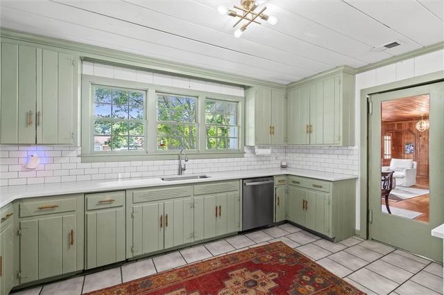 268 Carnation Street, Mobile, AL 36609