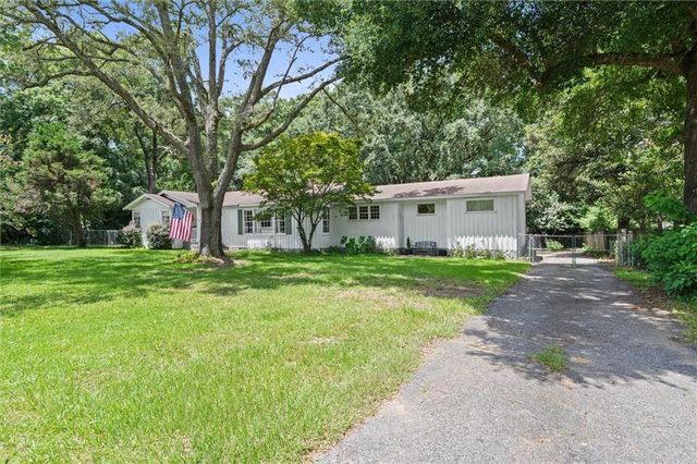 268 Carnation Street, Mobile, AL 36609