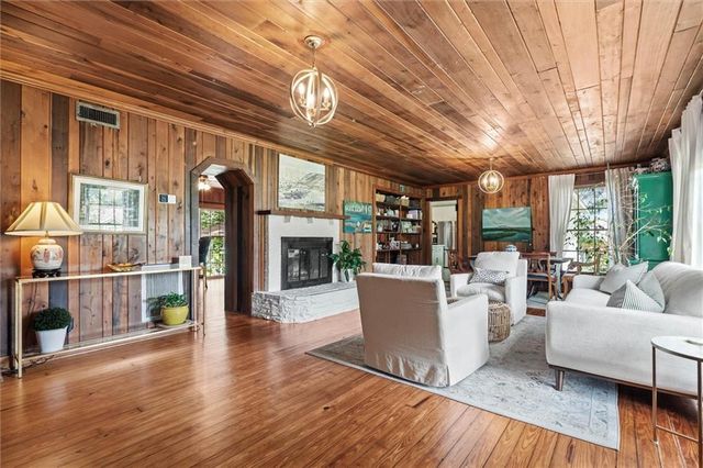 268 Carnation Street, Mobile, AL 36609