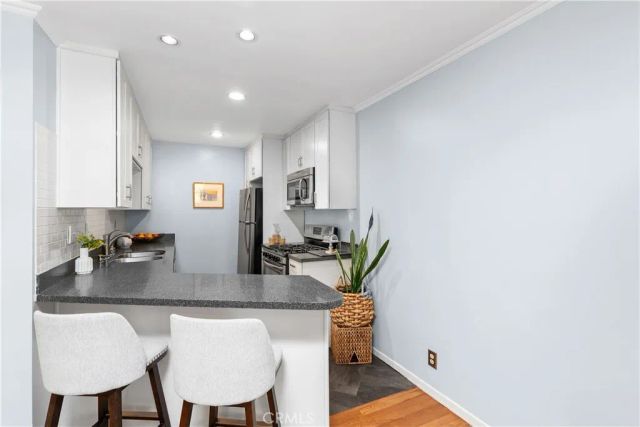 4252 fair Avenue 22, Studio City, CA 91602