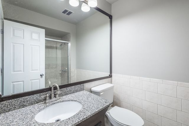 7345 Winthrop Way 10, Downers Grove, IL 60516
