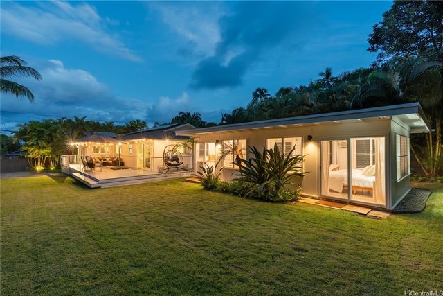 1453 Aalapapa Drive, Kailua, HI 96734