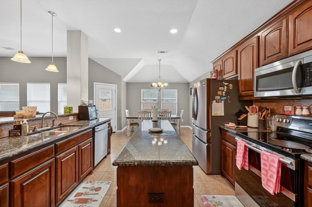 212 Ghost Rider Road, Waxahachie, TX 75165