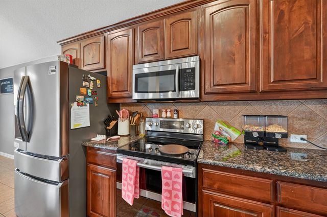 212 Ghost Rider Road, Waxahachie, TX 75165