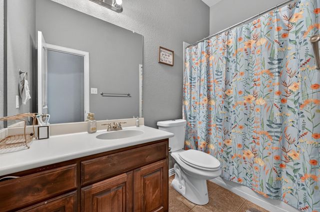 212 Ghost Rider Road, Waxahachie, TX 75165