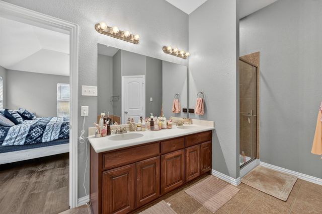 212 Ghost Rider Road, Waxahachie, TX 75165