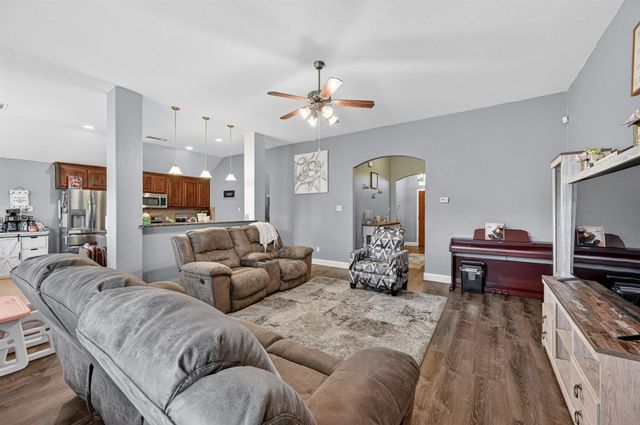 212 Ghost Rider Road, Waxahachie, TX 75165