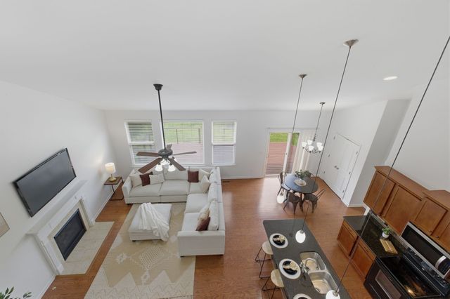 7637 Kemberton Dr, E, Nolensville, TN 37135