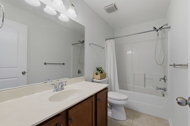 7637 Kemberton Dr, E, Nolensville, TN 37135