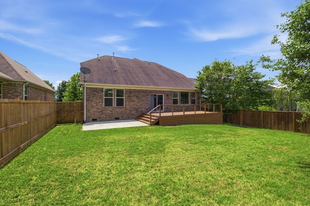 7637 Kemberton Dr, E, Nolensville, TN 37135