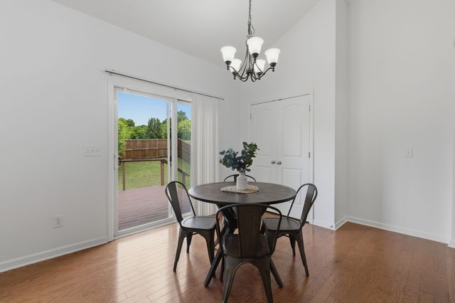 7637 Kemberton Dr, E, Nolensville, TN 37135