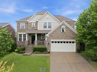 7637 Kemberton Dr, E, Nolensville, TN 37135