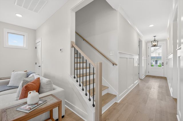 500 Eastboro Dr, Nashville, TN 37209