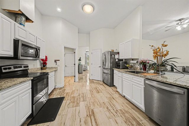 1517 CLAPTON DRIVE, Deland, FL 32720