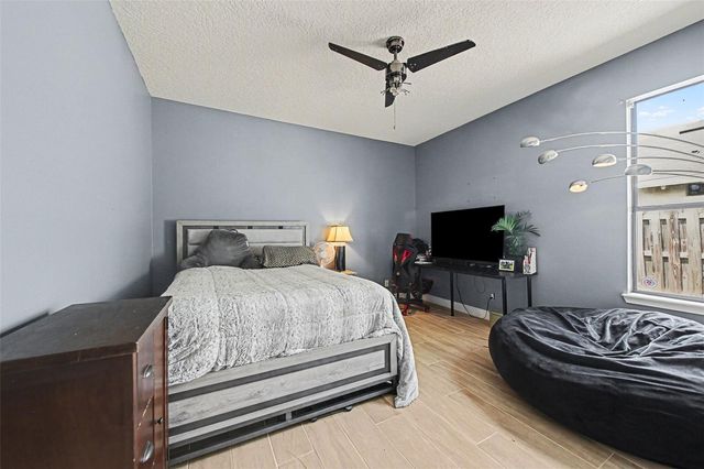 1517 CLAPTON DRIVE, Deland, FL 32720