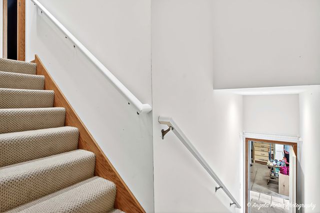 5012 W Lake Shore Drive, Wonder Lake, IL 60097