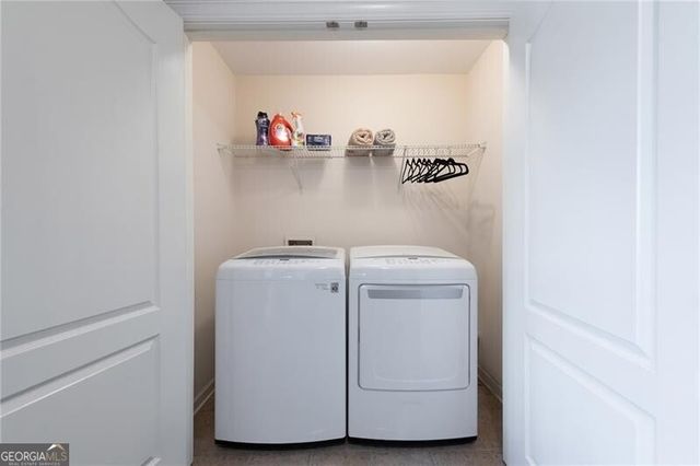 2559 Park Estates Drive, Snellville, GA 30078