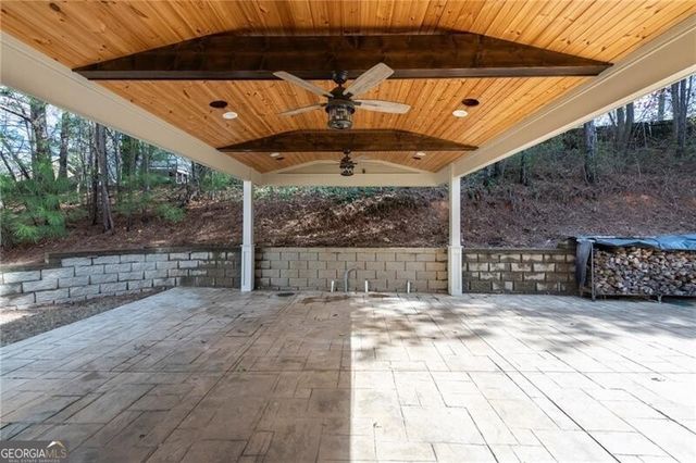 2559 Park Estates Drive, Snellville, GA 30078